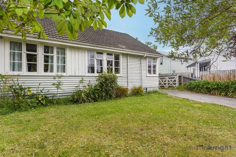 Photo of property in 14 Karamu Street, Upper Riccarton, Christchurch, 8041