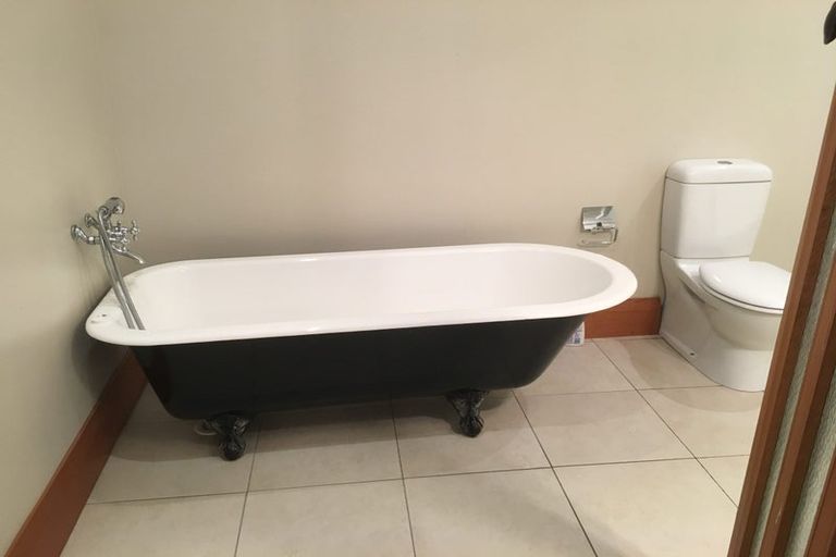 Photo of property in 84 Firth Street, Hamilton East, Hamilton, 3216