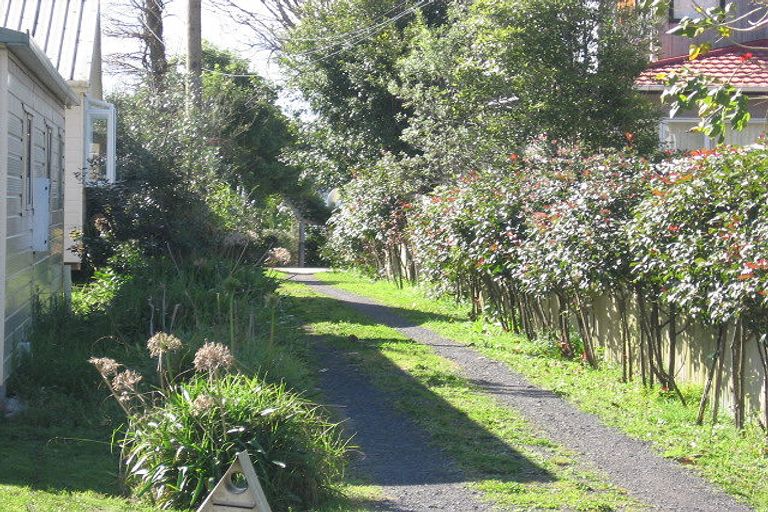 Photo of property in 9a Pohutukawa Road, Beachlands, Auckland, 2018