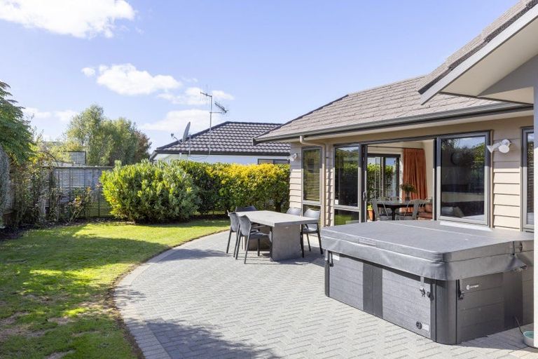Photo of property in 19 Red Setter Grove, Nukuhau, Taupo, 3330