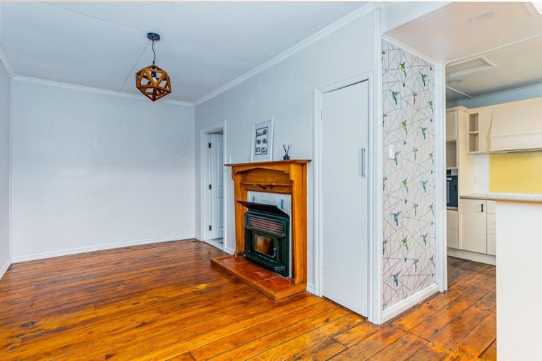 Photo of property in 128 Talbot Street, Geraldine, 7930