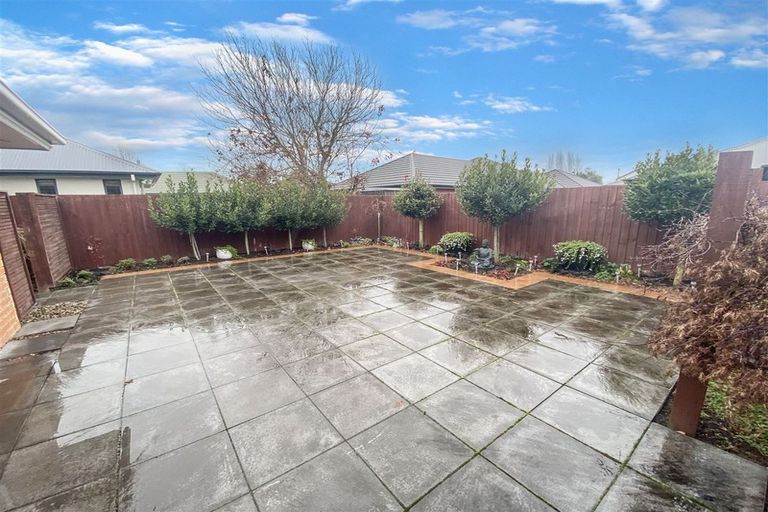 Photo of property in 7 Dunmurry Place, Casebrook, Christchurch, 8051