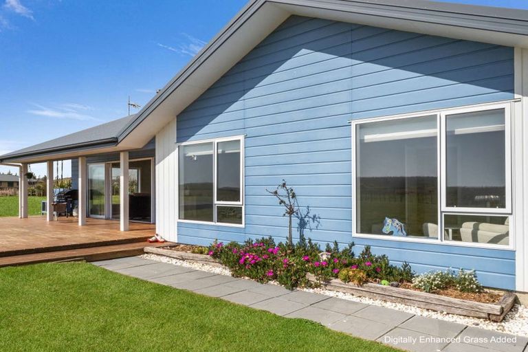 Photo of property in 38 Kanuka Drive, Waitarere, Levin, 5510