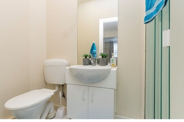 Photo of property in Regency Apartments, 3d/49 Manners Street, Te Aro, Wellington, 6011