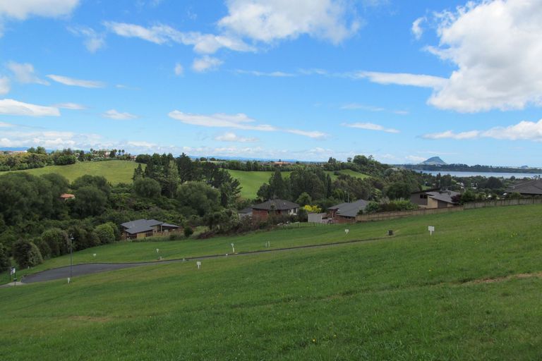 Photo of property in 27 Greenvale Place, Welcome Bay, Tauranga, 3112