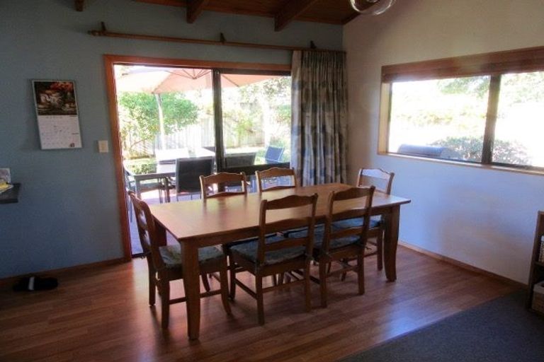 Photo of property in 12 Ensign Place, Flagstaff, Hamilton, 3210