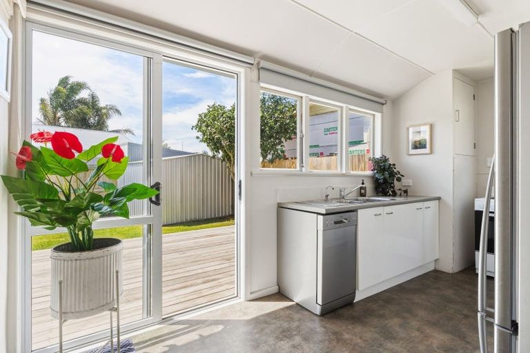 Photo of property in 283 Kahutia Street, Gisborne, 4010