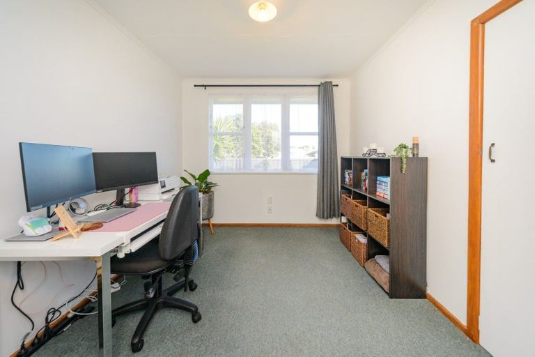 Photo of property in 3 Sefton Avenue, Highbury, Palmerston North, 4412