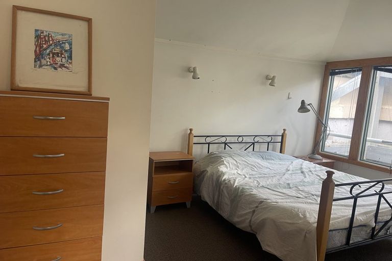 Photo of property in Sta Travel Flats, 3/130 Cuba Street, Te Aro, Wellington, 6011
