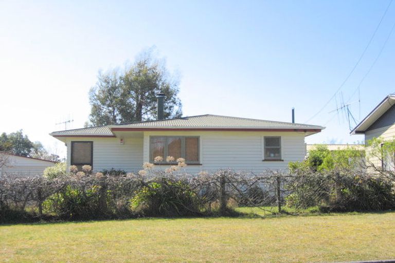 Photo of property in 4 Maniapoto Street, Motuoapa, 3382