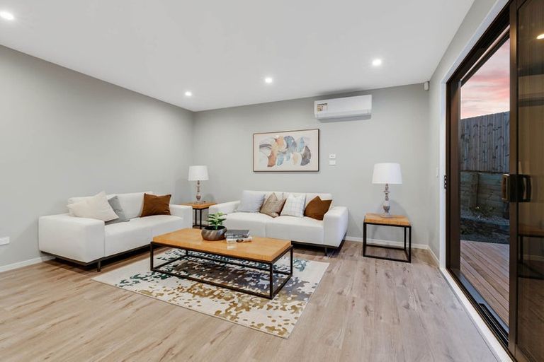 Photo of property in 129 Wainui Road, Silverdale, 0932