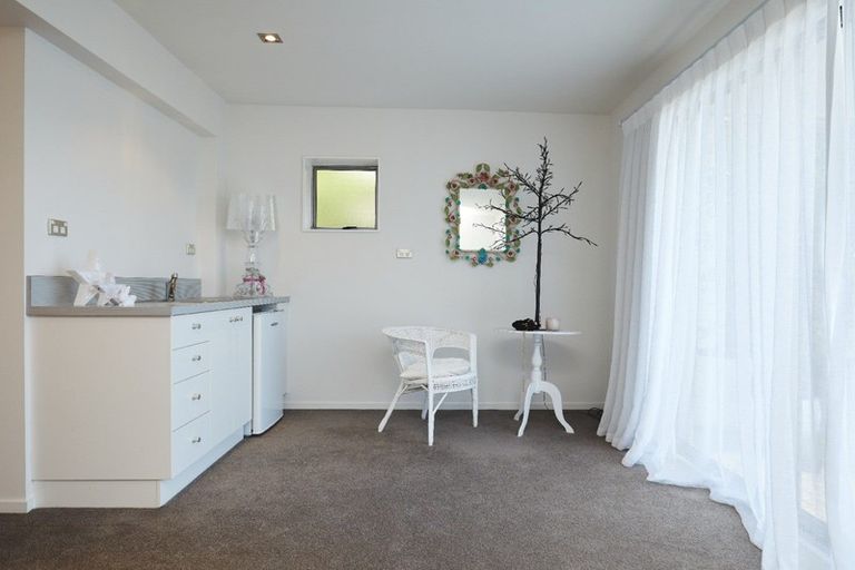 Photo of property in 358 Waikawa Road, Waikawa, Picton, 7220