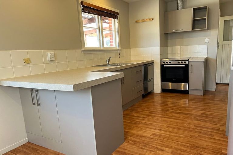 Photo of property in 12 Farquhars Road, Redwood, Christchurch, 8051