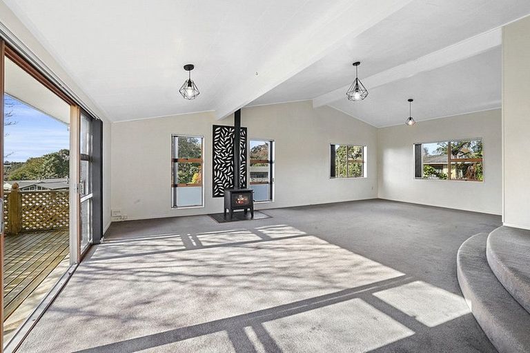 Photo of property in 15 Pukekohatu Street, Waitara, 4320