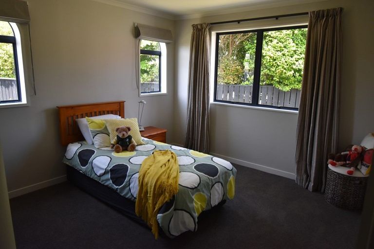 Photo of property in 12 Te Kama Street, Levin, 5510