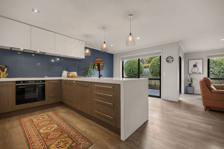 Photo of property in 6 Alluvial Court, Arthurs Point, Queenstown, 9371