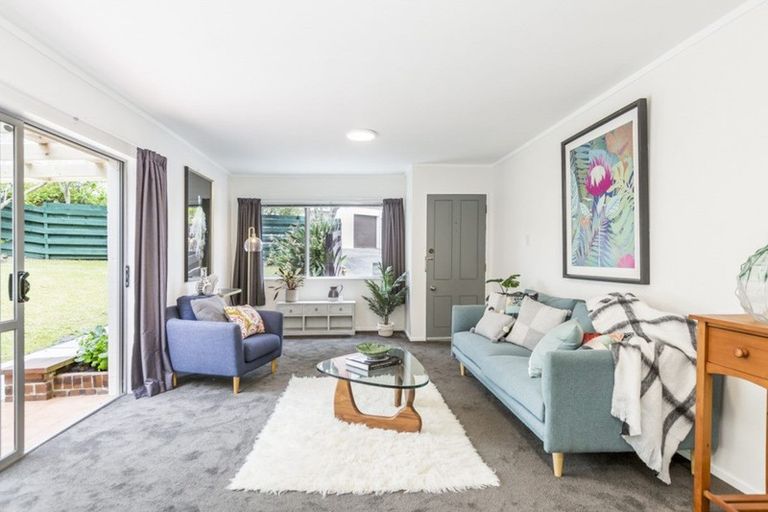 Photo of property in 10/133 Hutchinson Avenue, New Lynn, Auckland, 0600