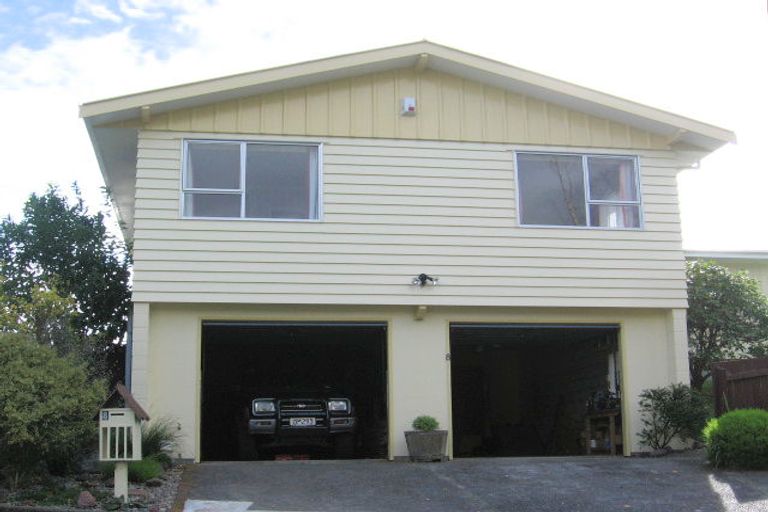 Photo of property in 8 Farrelly Grove, Fairfield, Lower Hutt, 5011