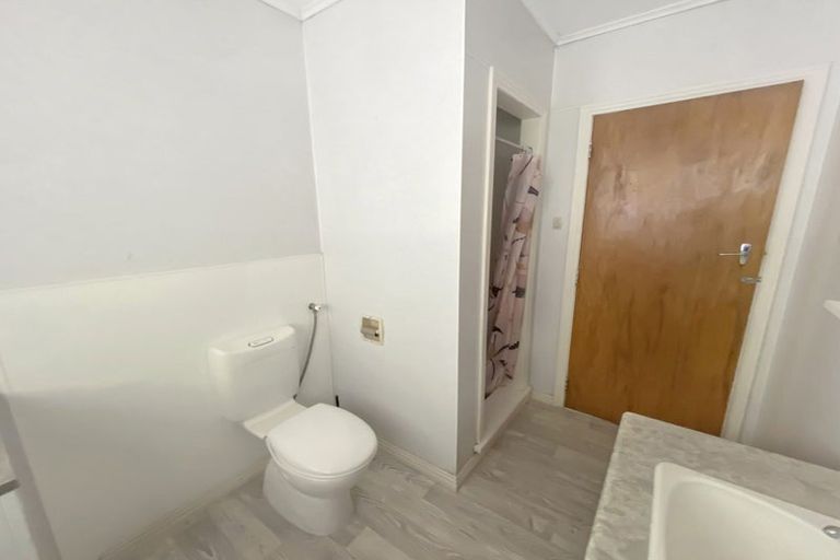 Photo of property in 131 Happy Valley Road, Owhiro Bay, Wellington, 6023