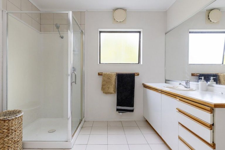 Photo of property in 49a Hawai Street, Two Mile Bay, Taupo, 3330