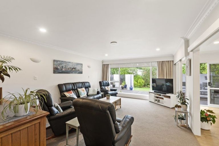 Photo of property in 23 Fairview Avenue, Opaheke, Papakura, 2113