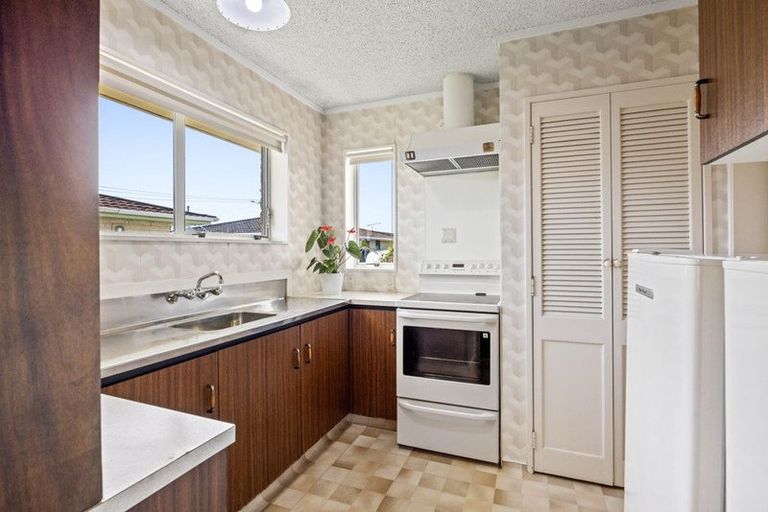 Photo of property in 5a Webster Street, Westown, New Plymouth, 4310