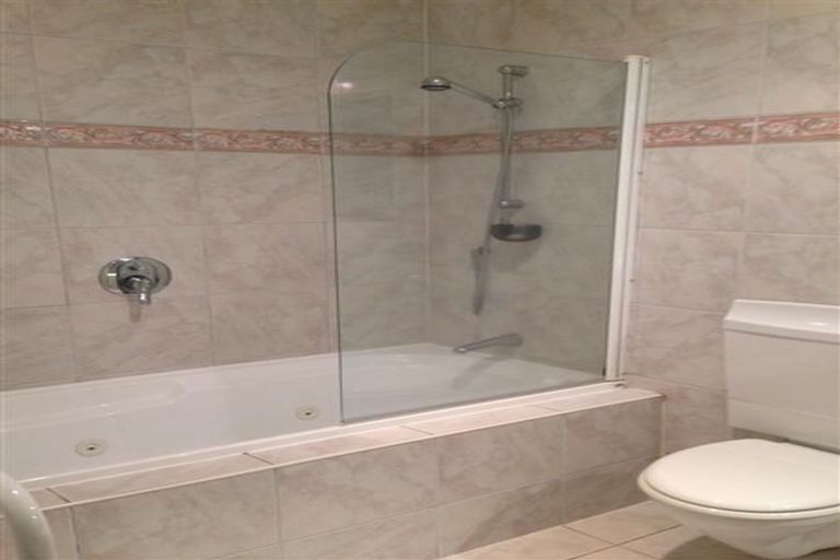 Photo of property in 31 Ewing Grove, Acacia Bay, Taupo, 3330