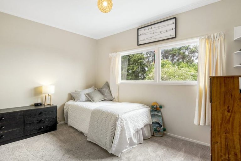 Photo of property in 8 Tranquil Glade, Hillcrest, Auckland, 0627