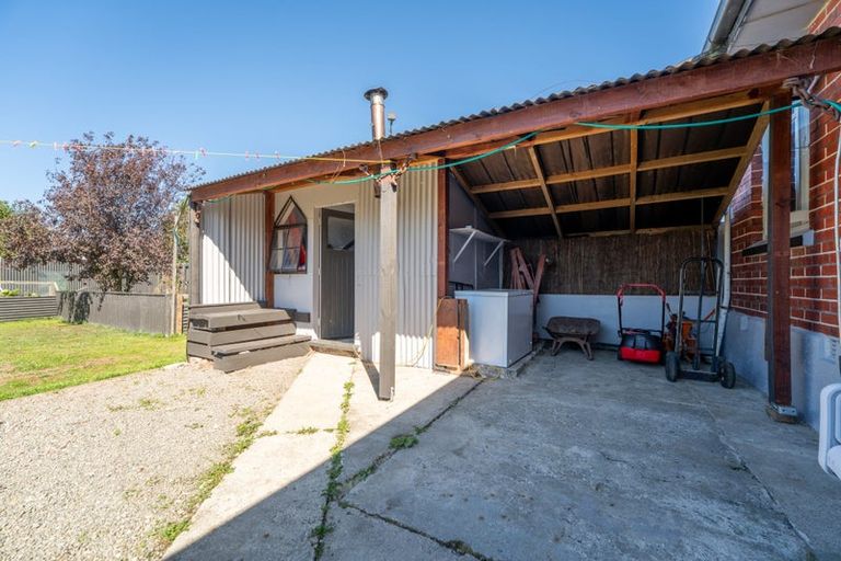 Photo of property in 3 Wall Street, Waimate, 7924