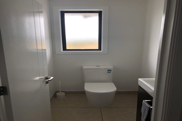 Photo of property in 8 Edwin Ebbett Place, Wigram, Christchurch, 8025