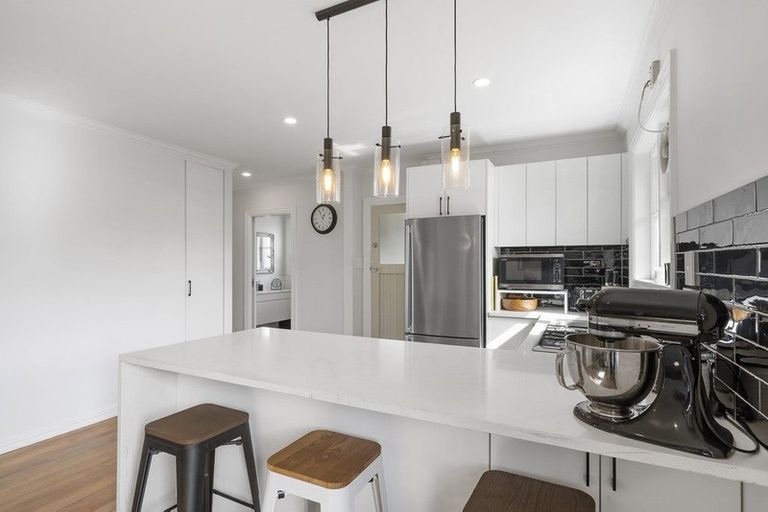 Photo of property in 6 Maclaren Street, Maymorn, Upper Hutt, 5018