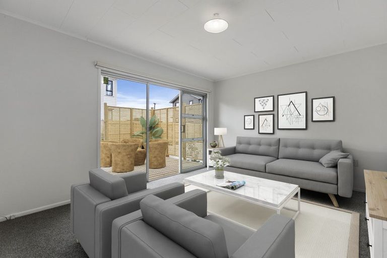 Photo of property in 56a Myers Road, Manurewa East, Auckland, 2102