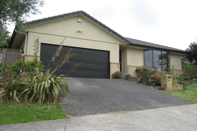 Photo of property in 9 Peninsula Road, Mangere, Auckland, 2022