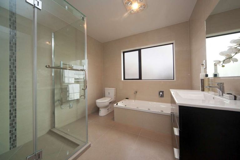 Photo of property in 44 Salisbury Road, Birkdale, Auckland, 0626