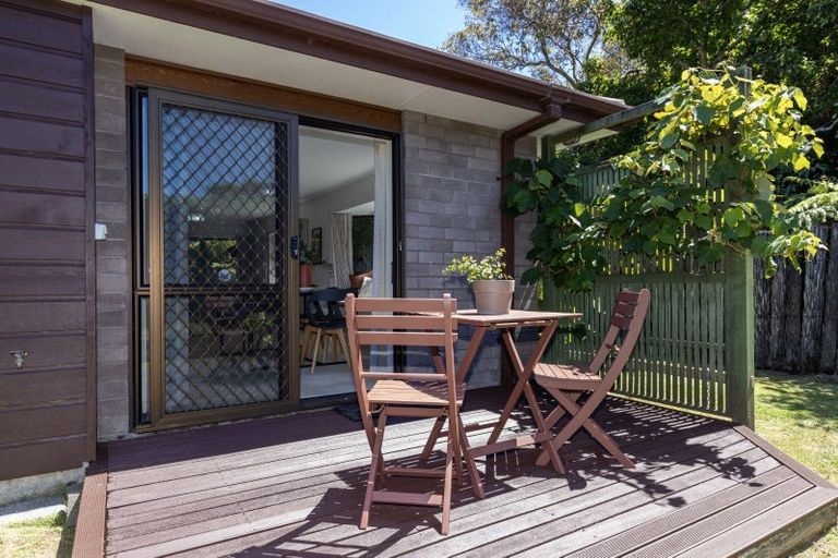 Photo of property in 52 Matatua Road, Raumati Beach, Paraparaumu, 5032