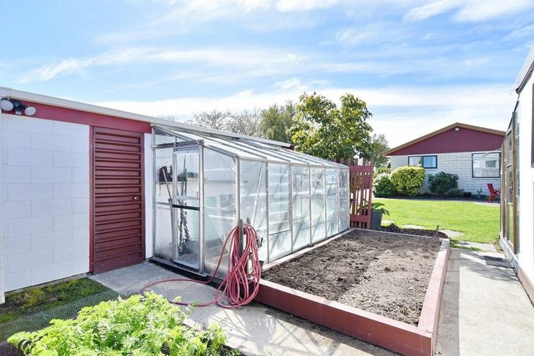 Photo of property in 317 Hendersons Road, Hoon Hay, Christchurch, 8025