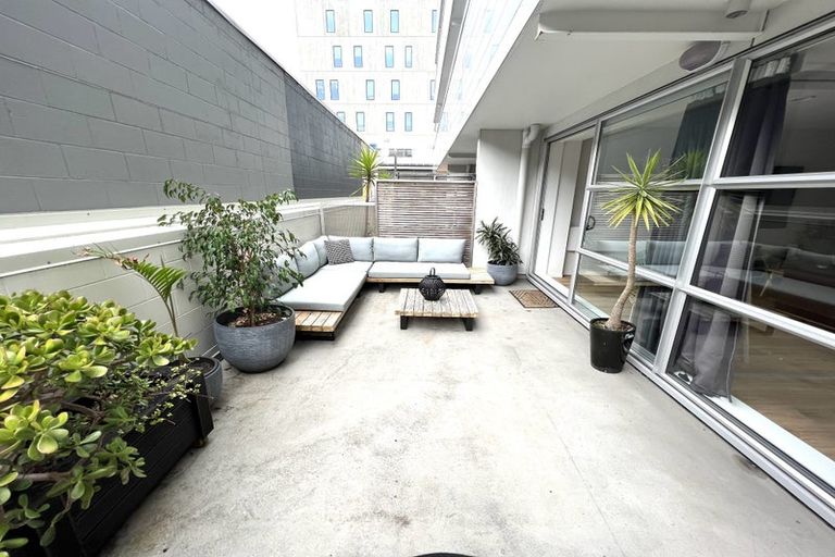 Photo of property in 8/8 Clayton Street, Newmarket, Auckland, 1023