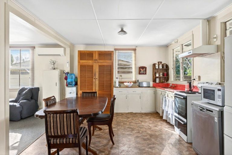 Photo of property in 11 Harris Street, Kaiti, Gisborne, 4010