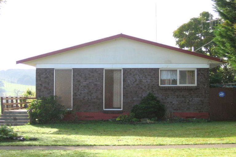 Photo of property in 32 Escalona Street, Te Kamo, Whangarei, 0112