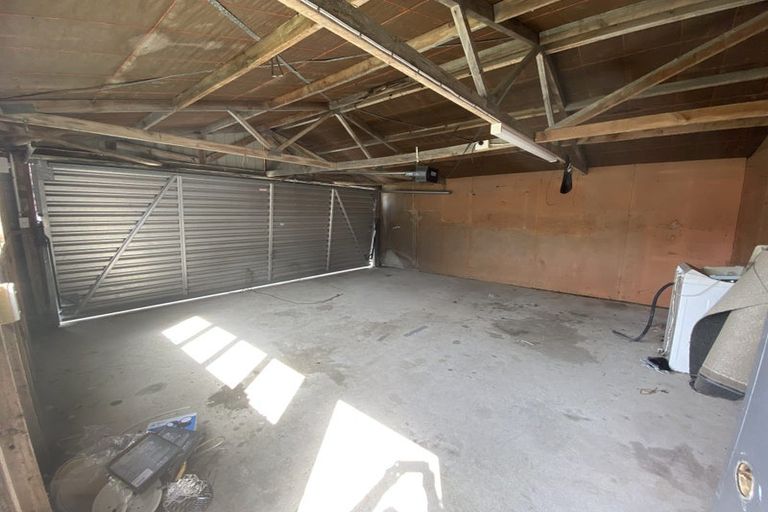 Photo of property in 47 Gilbass Avenue, Hamilton Lake, Hamilton, 3204