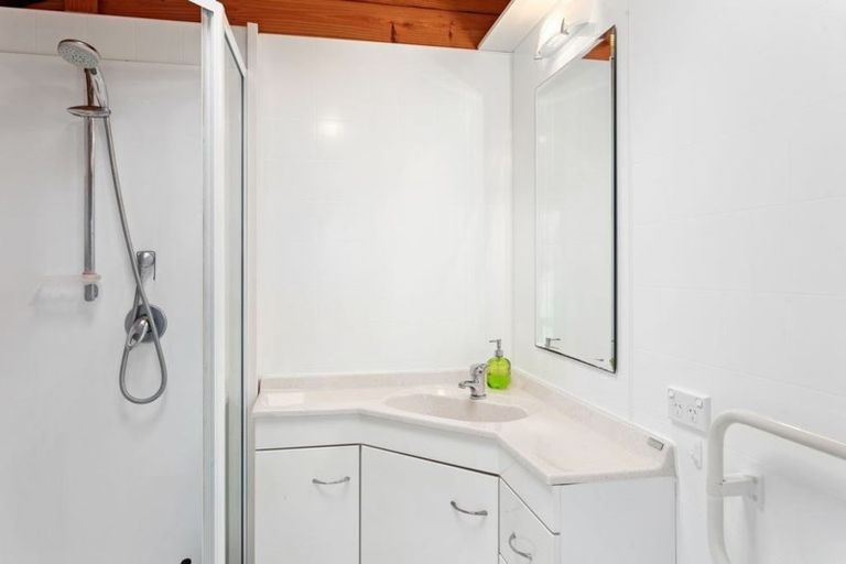 Photo of property in 13 Amber Grove, Whakatane, 3120