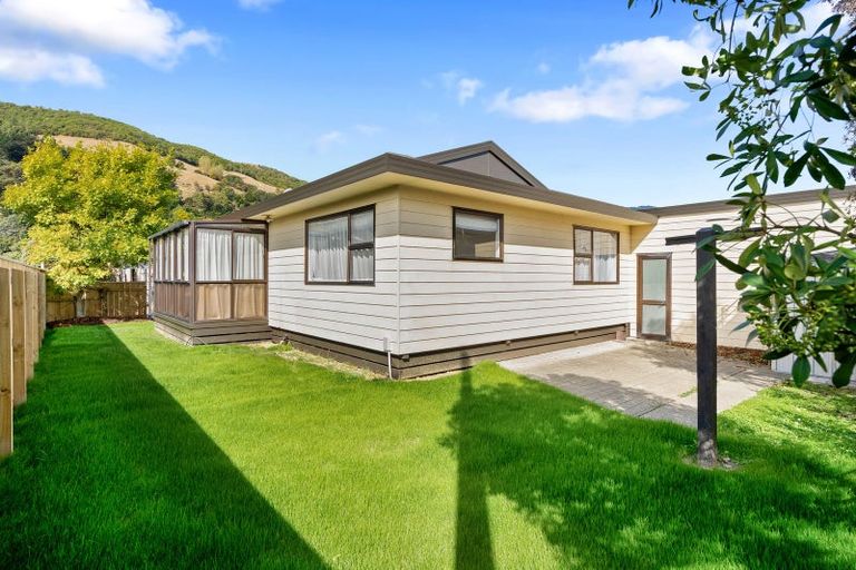 Photo of property in 2 Brydon Way, The Wood, Nelson, 7010