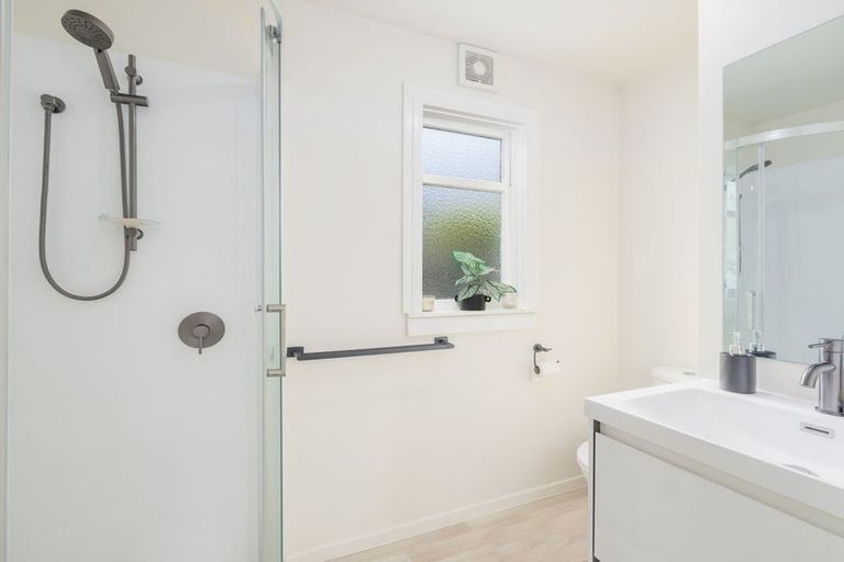 Photo of property in 94a Selwyn Street, Somerfield, Christchurch, 8024