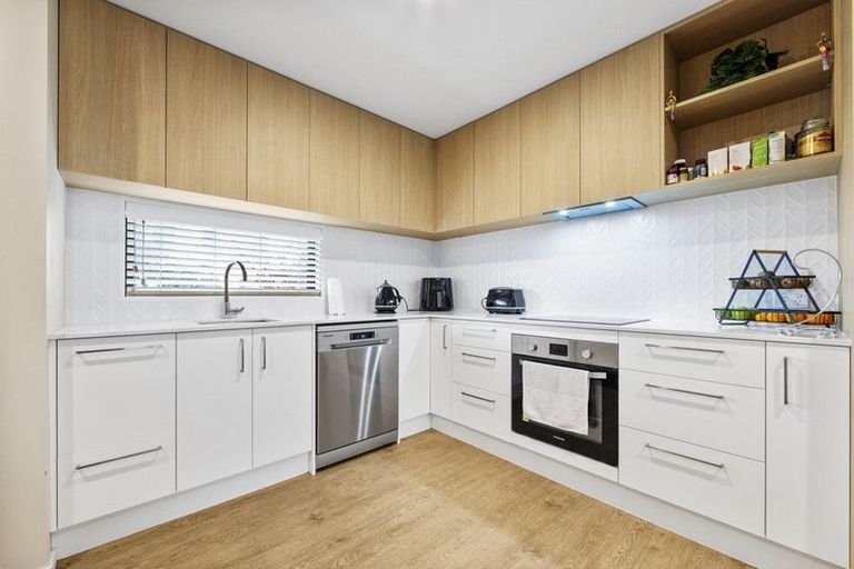 Photo of property in 4/27 Bartlett Street, Riccarton, Christchurch, 8011