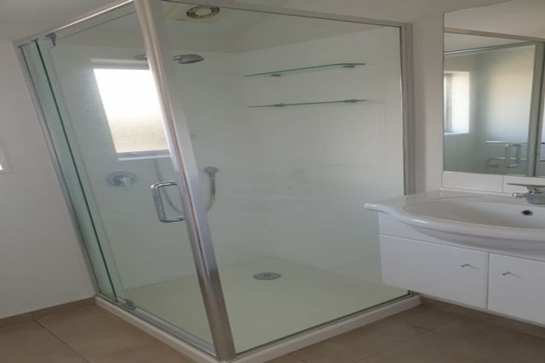 Photo of property in 66a Springfield Road, St Albans, Christchurch, 8014