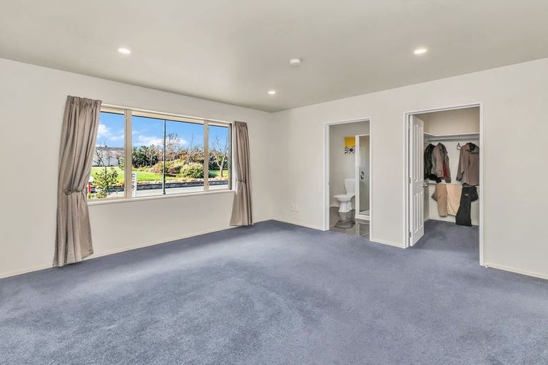 Photo of property in 3 Othello Drive, Rolleston, 7614
