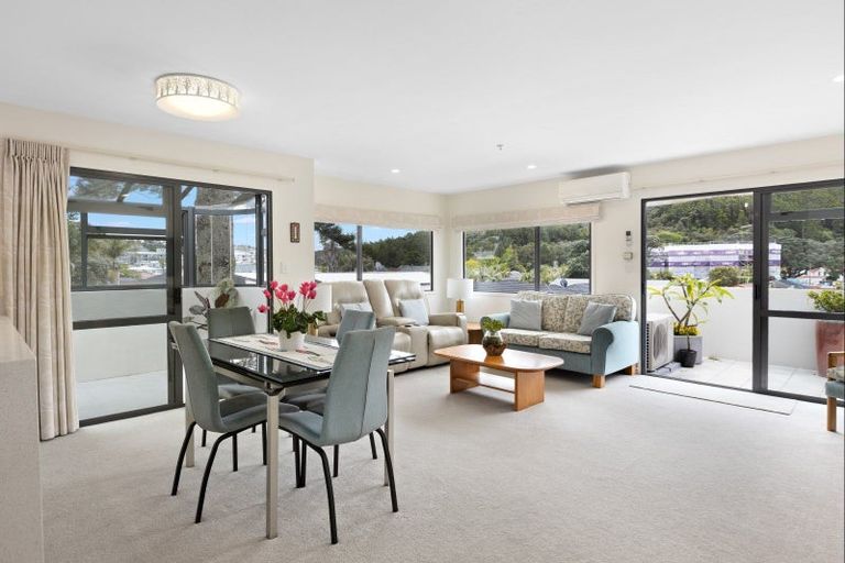 Photo of property in 7e Puriri Avenue, Orewa, 0931