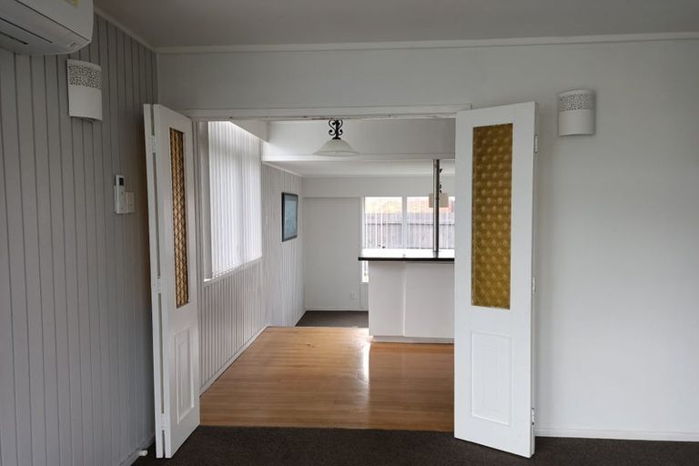 Photo of property in 19 Fields Road, Manurewa, Auckland, 2102