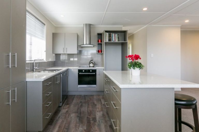 Photo of property in 34a Napier Road, Havelock North, 4130