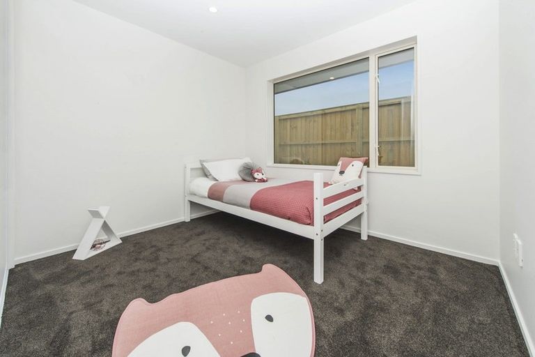 Photo of property in 58 Sandhurst Drive, Papamoa Beach, Papamoa, 3118